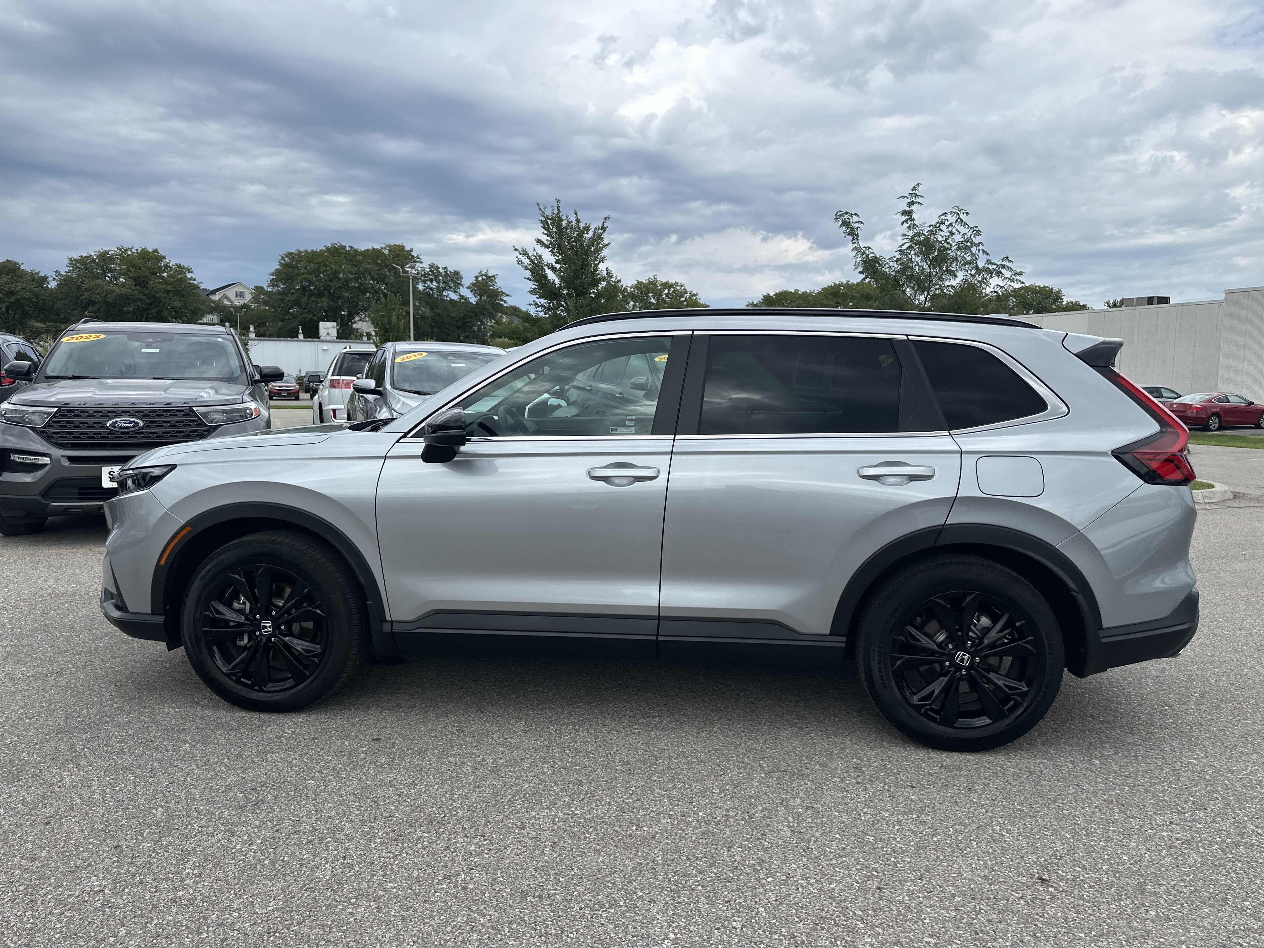 Certified 2025 Honda CR-V Sport Touring image 6