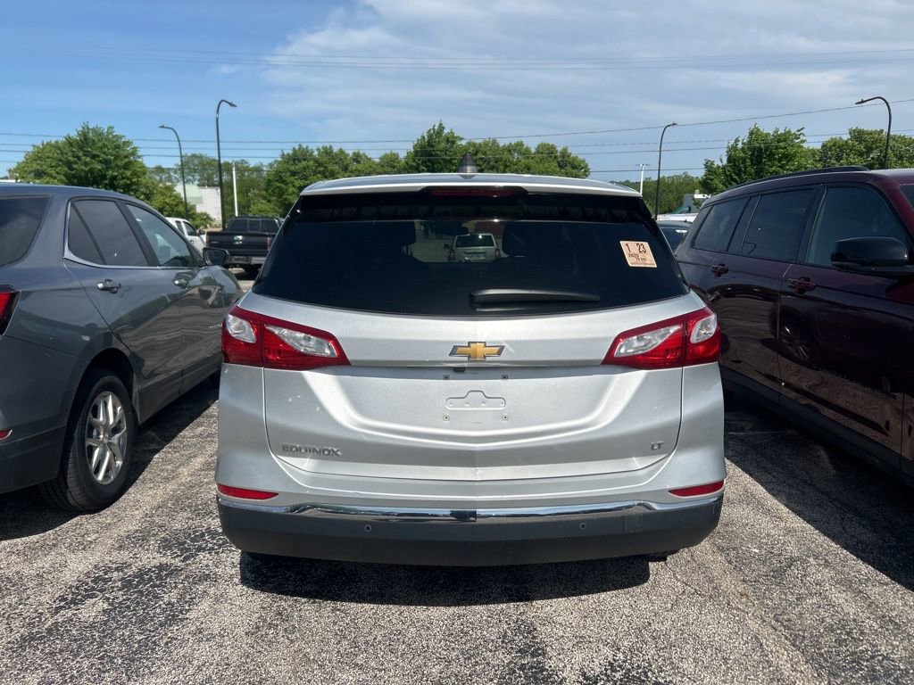 Used 2020 Chevrolet Equinox LT w/ Driver Convenience Package FWD image 7