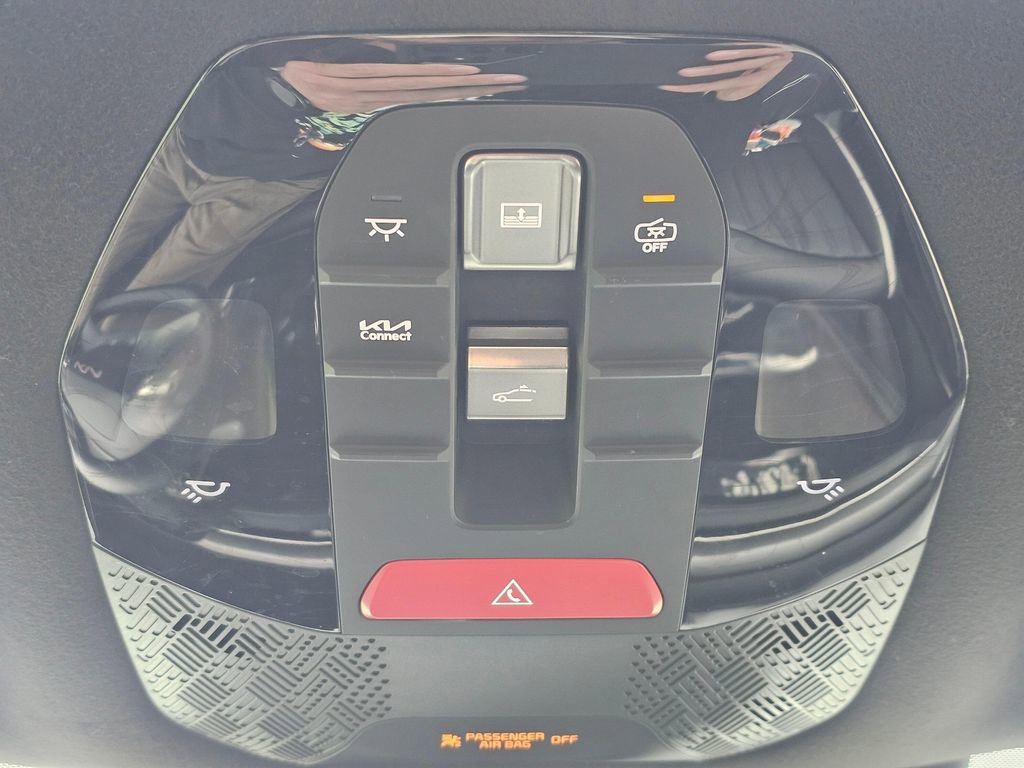 Used 2024 Kia EV9 GT-Line image 36