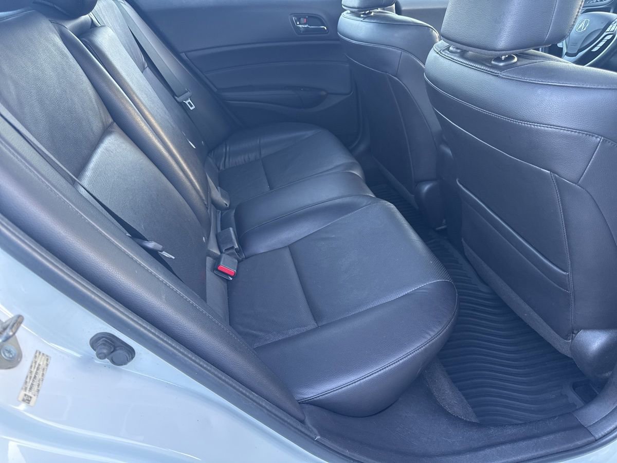 Used 2015 Acura ILX FWD image 48