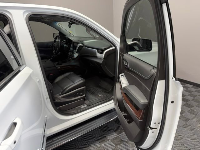 Used 2019 GMC Yukon SLT w/ Premium Edition AWD/4WD image 10