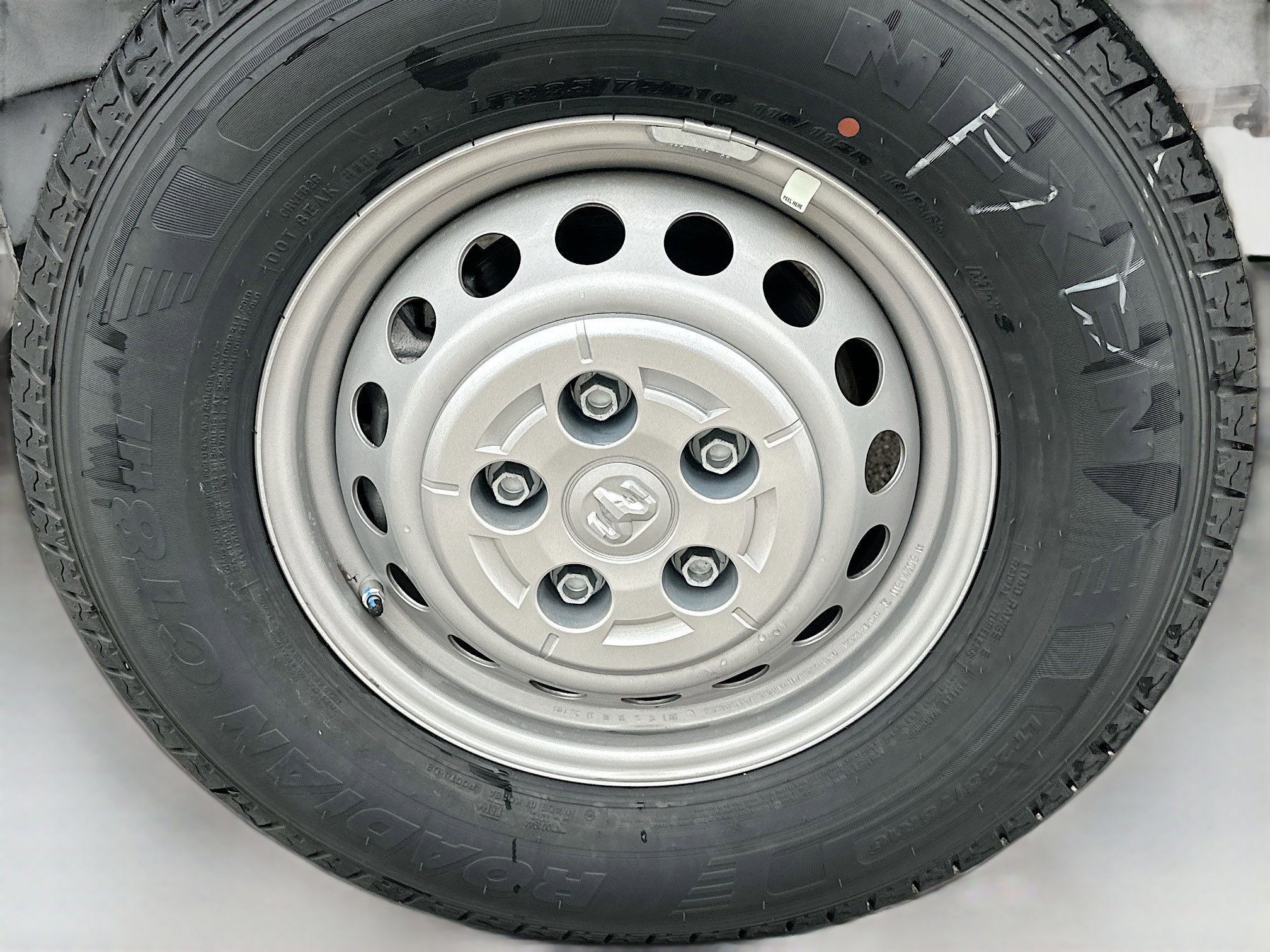 Used 2024 RAM ProMaster 2500 w/ Safety Group image 36