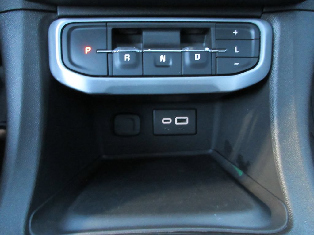 Certified 2023 GMC Acadia SLE w/ Driver Convenience Package FWD image 28