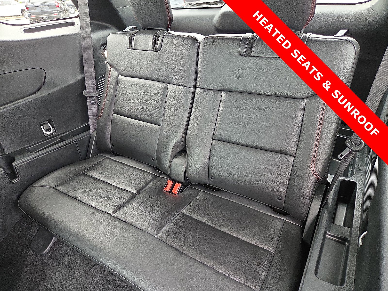 Used 2024 Ford Explorer ST-Line w/ Class IV Trailer Tow Package AWD/4WD image 10