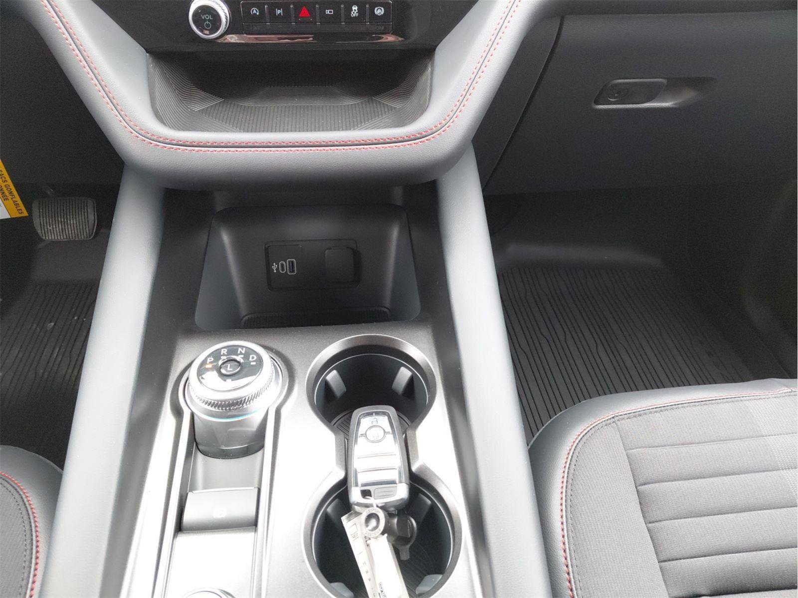 New 2026 Ford Explorer ST-Line w/ ST-Line Street Pack image 35