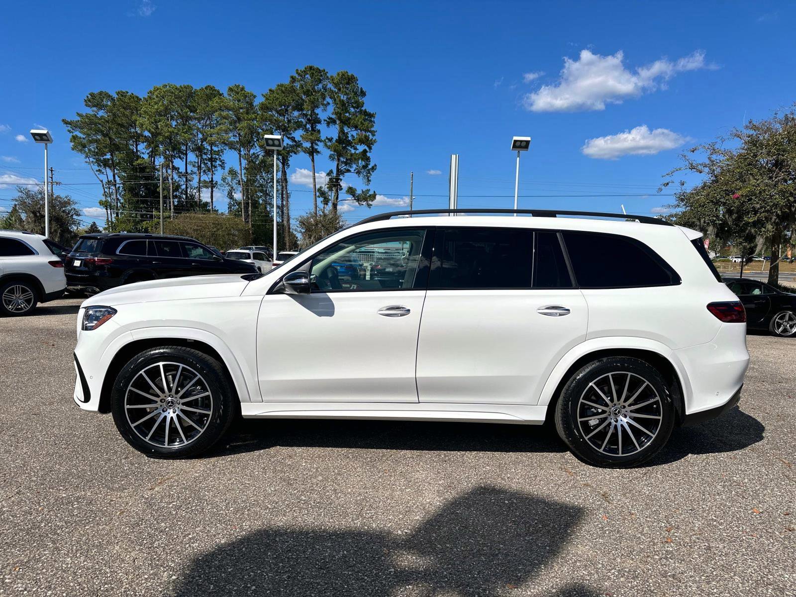 New 2026 Mercedes-Benz GLS 450 4MATIC image 2