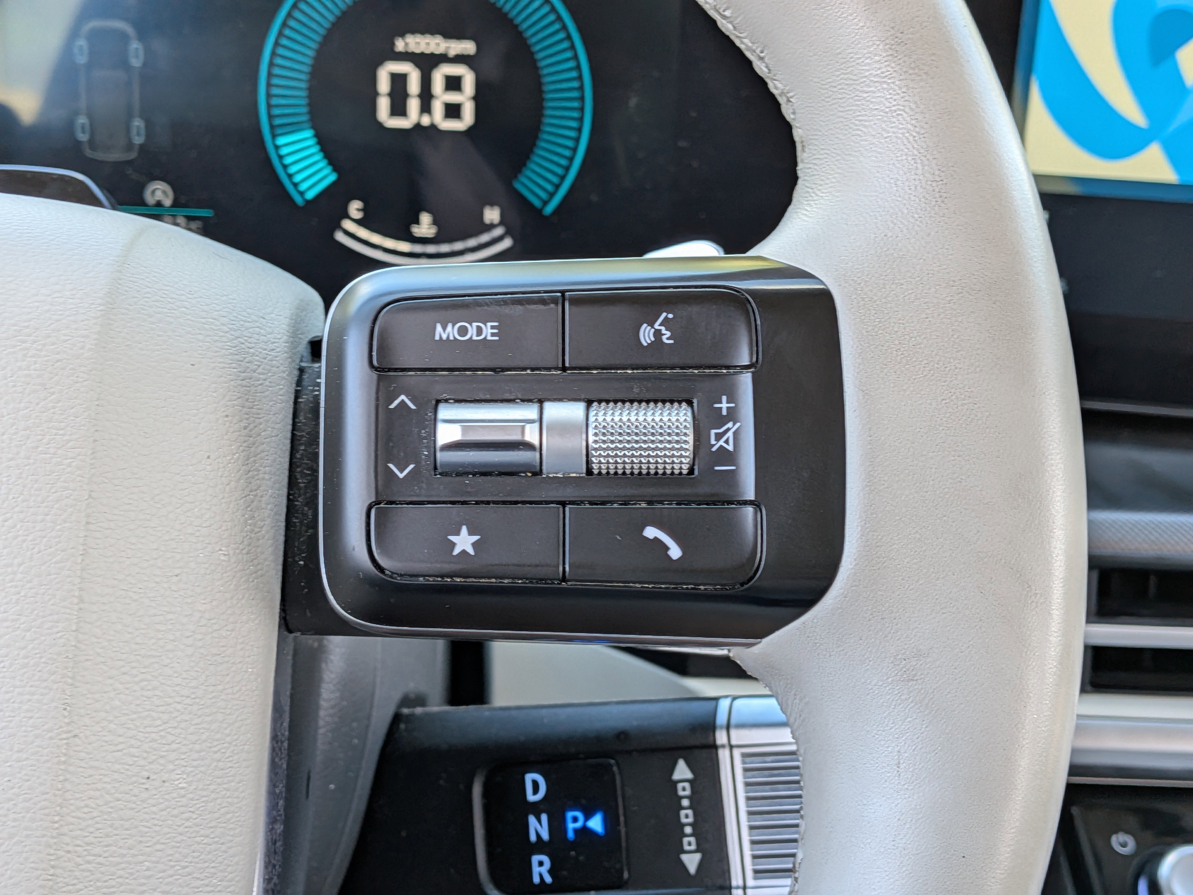 Used 2024 Hyundai Santa Fe SEL image 26