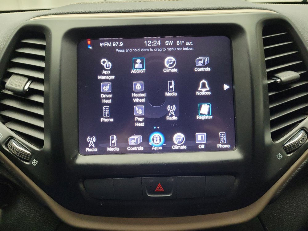 Used 2015 Jeep Cherokee Latitude w/ Cold Weather Group AWD/4WD image 25