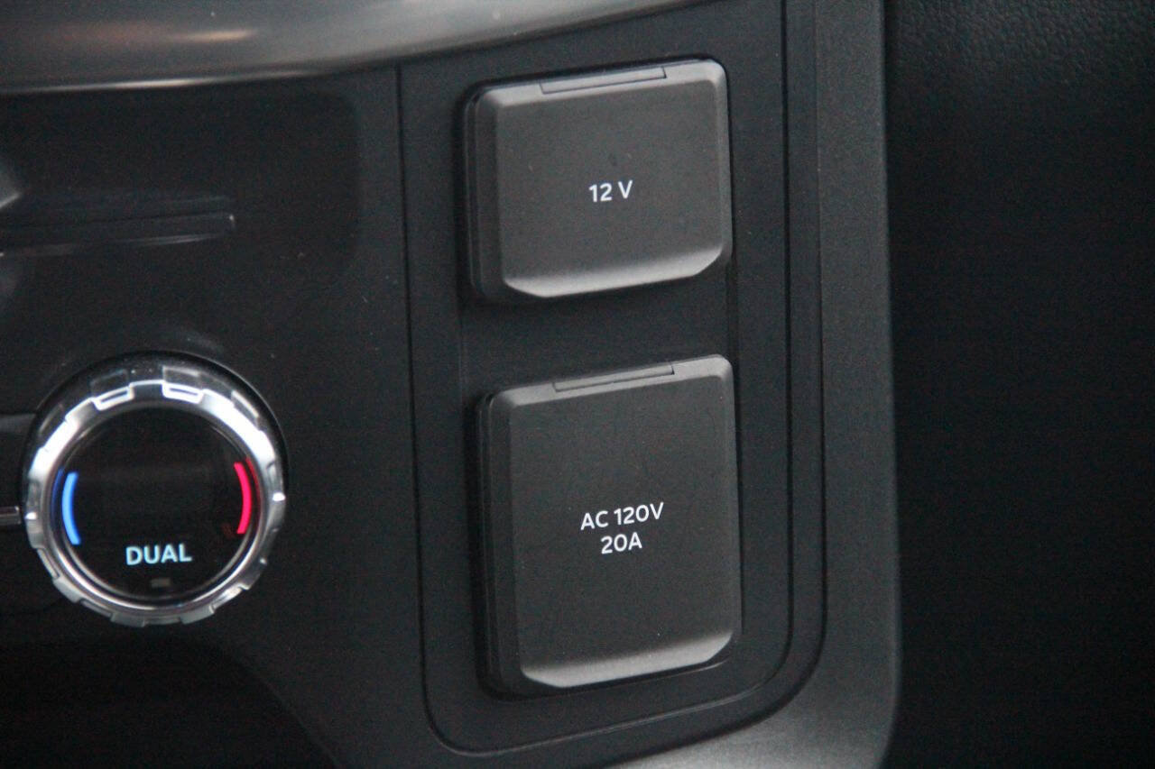 Used 2021 Ford F150 Lariat AWD/4WD image 23