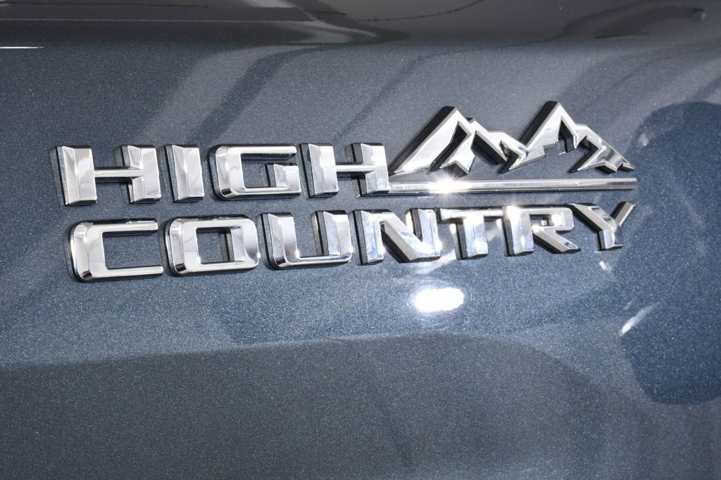Used 2020 Chevrolet Silverado 3500 High Country AWD/4WD image 21