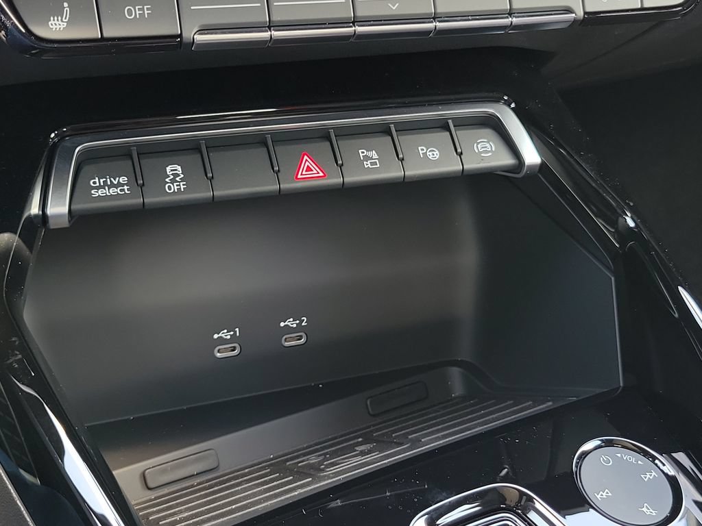 New 2026 Audi RS 3 AWD/4WD image 14