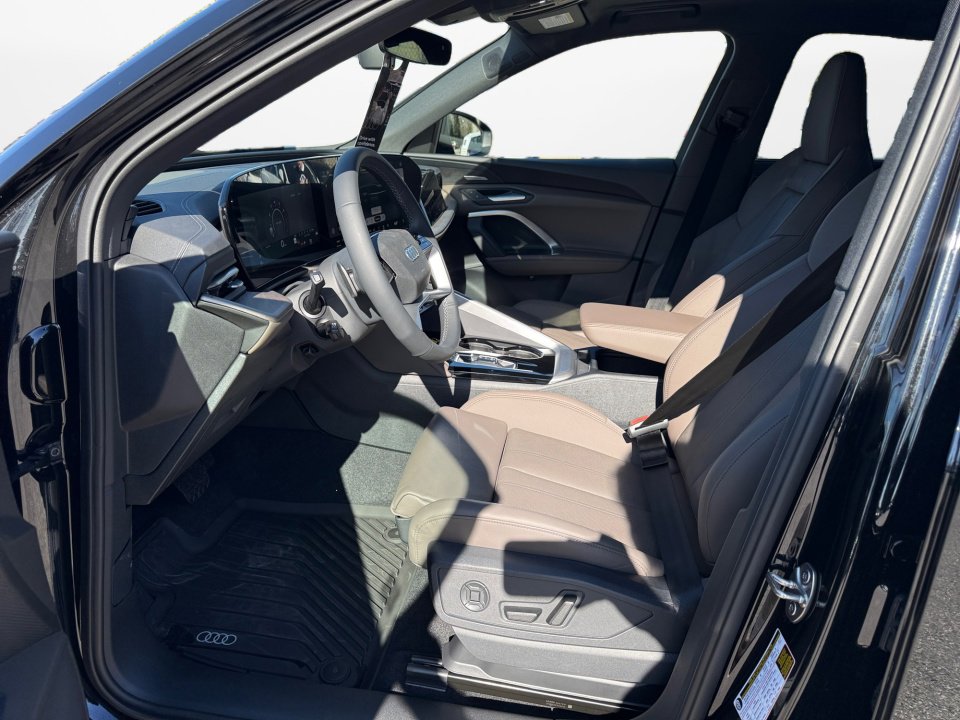 New 2026 Audi Q5 Premium Plus image 9