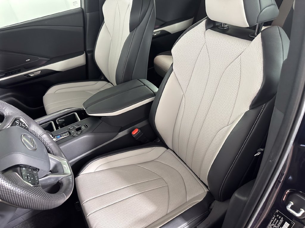 Used 2025 Lexus TX 350 AWD w/ Technology Package image 27
