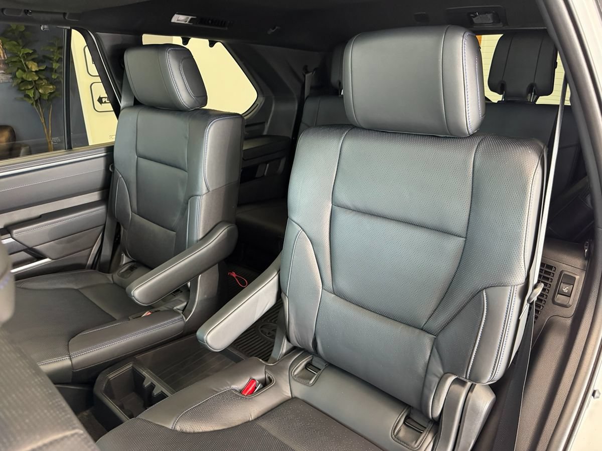 Used 2024 Toyota Sequoia Platinum AWD/4WD image 49