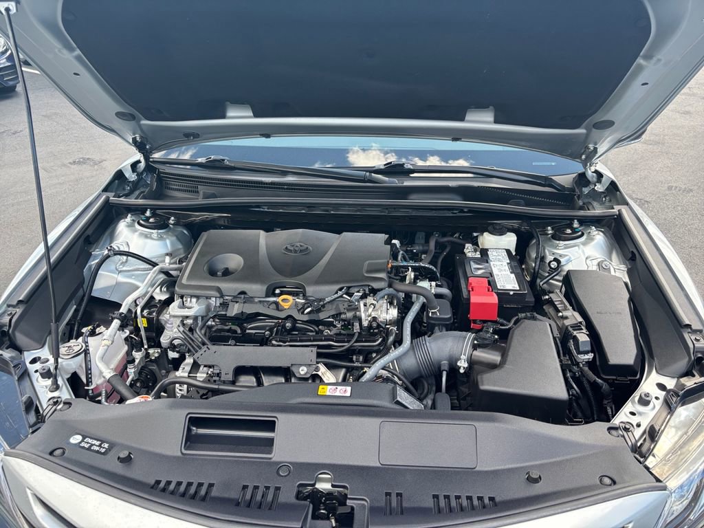 Used 2023 Toyota Camry XSE image 30