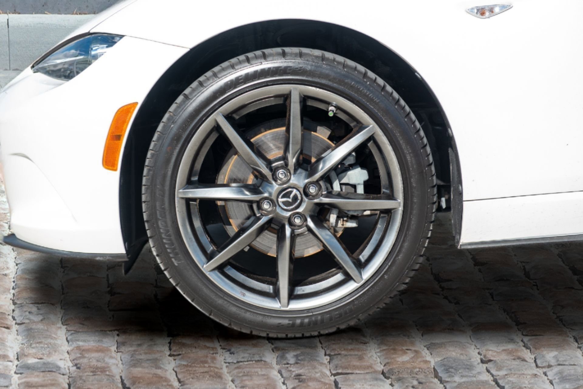 Used 2018 MAZDA MX-5 Miata RF Grand Touring image 26