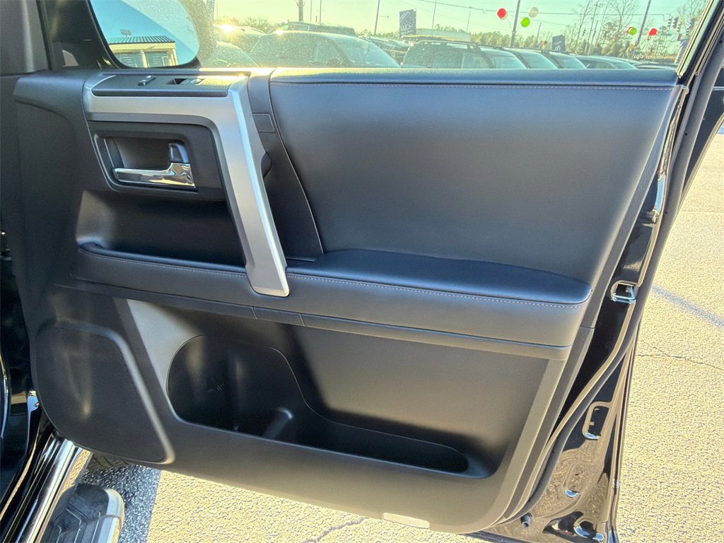 Used 2024 Toyota 4Runner Limited image 14