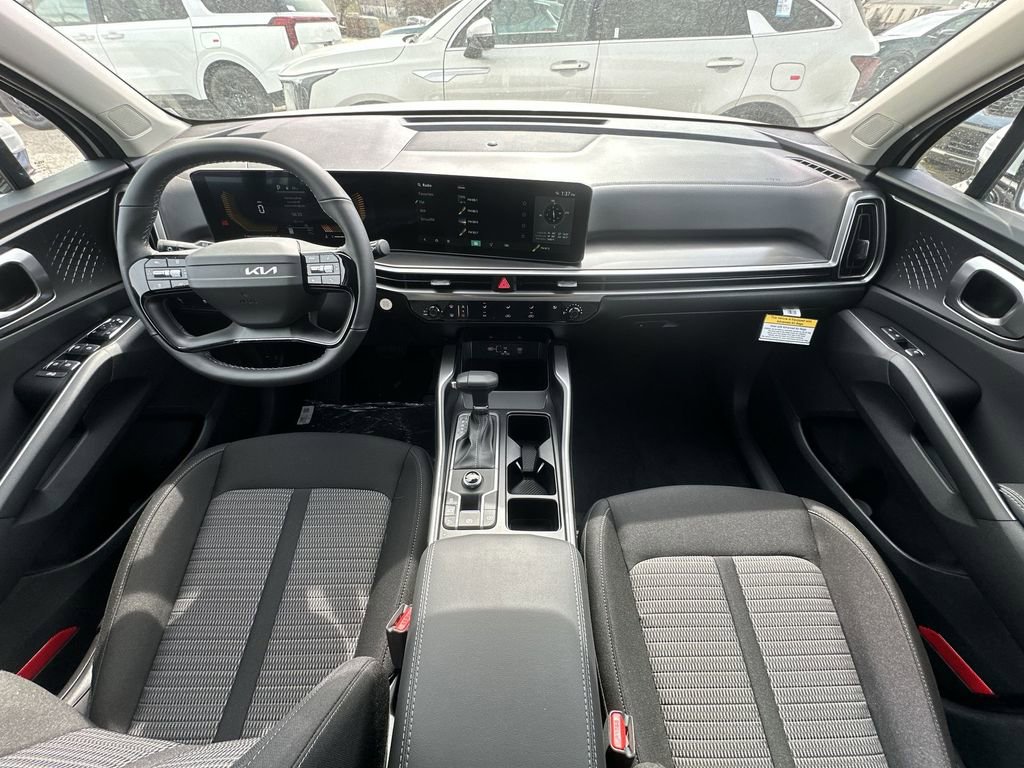 New 2026 Kia Sorento LX FWD image 20