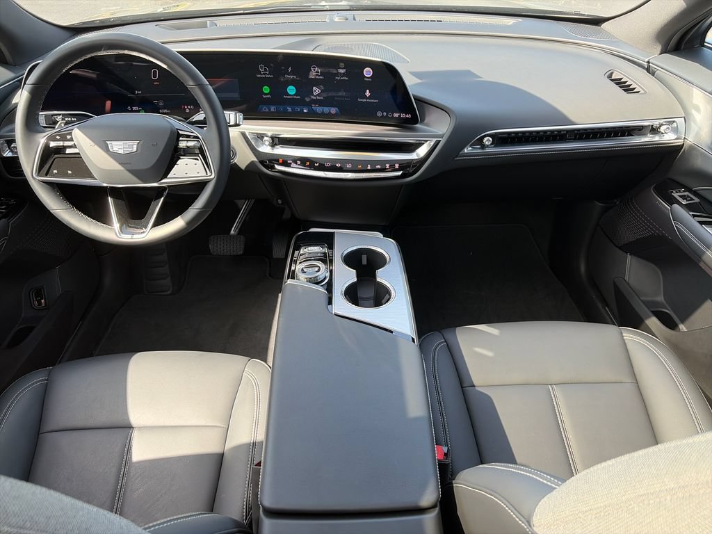 Used 2024 Cadillac Lyriq Tech w/ Driver Assist Package AWD/4WD image 19