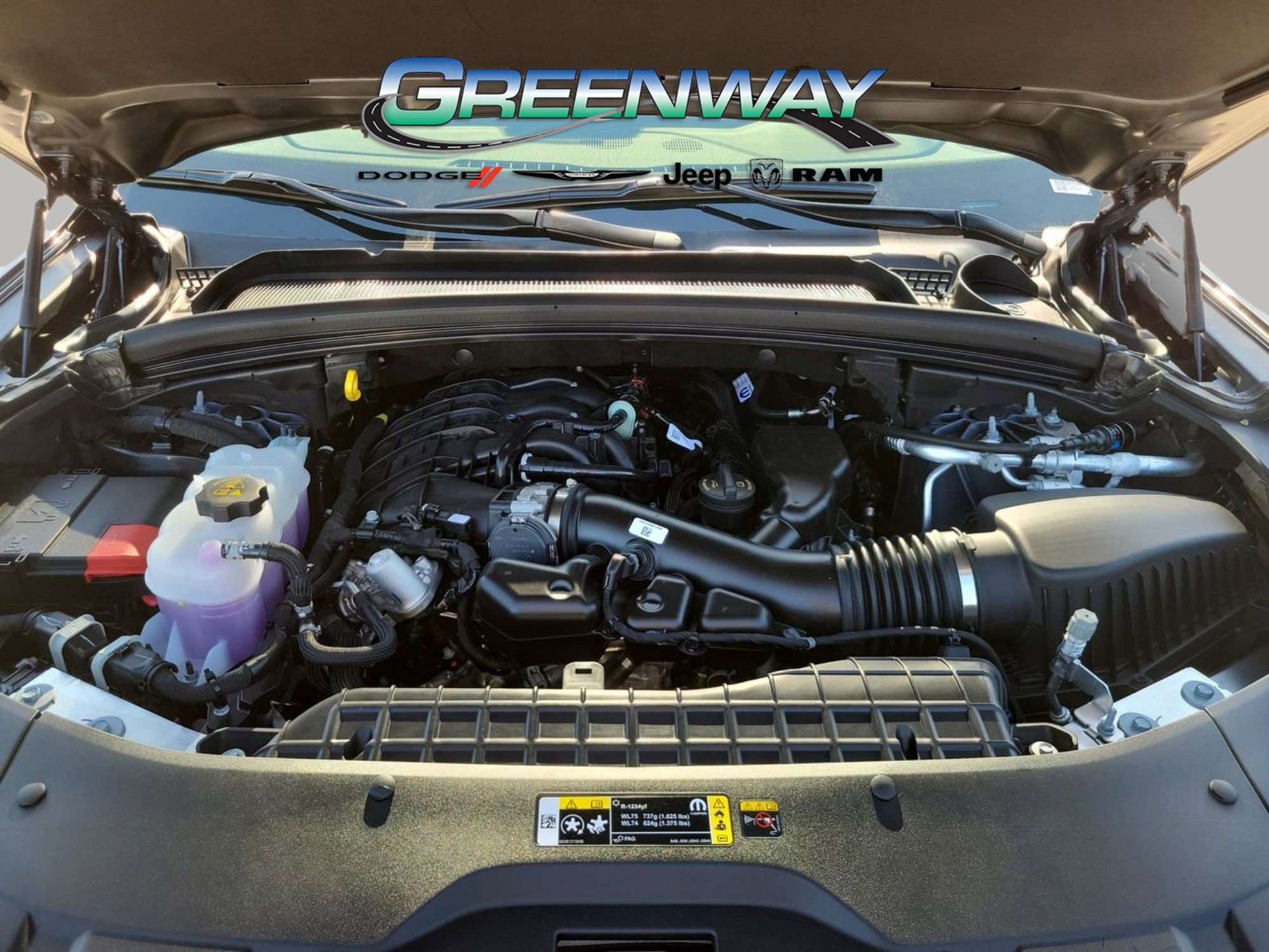 Used 2025 Jeep Grand Cherokee Limited RWD image 10