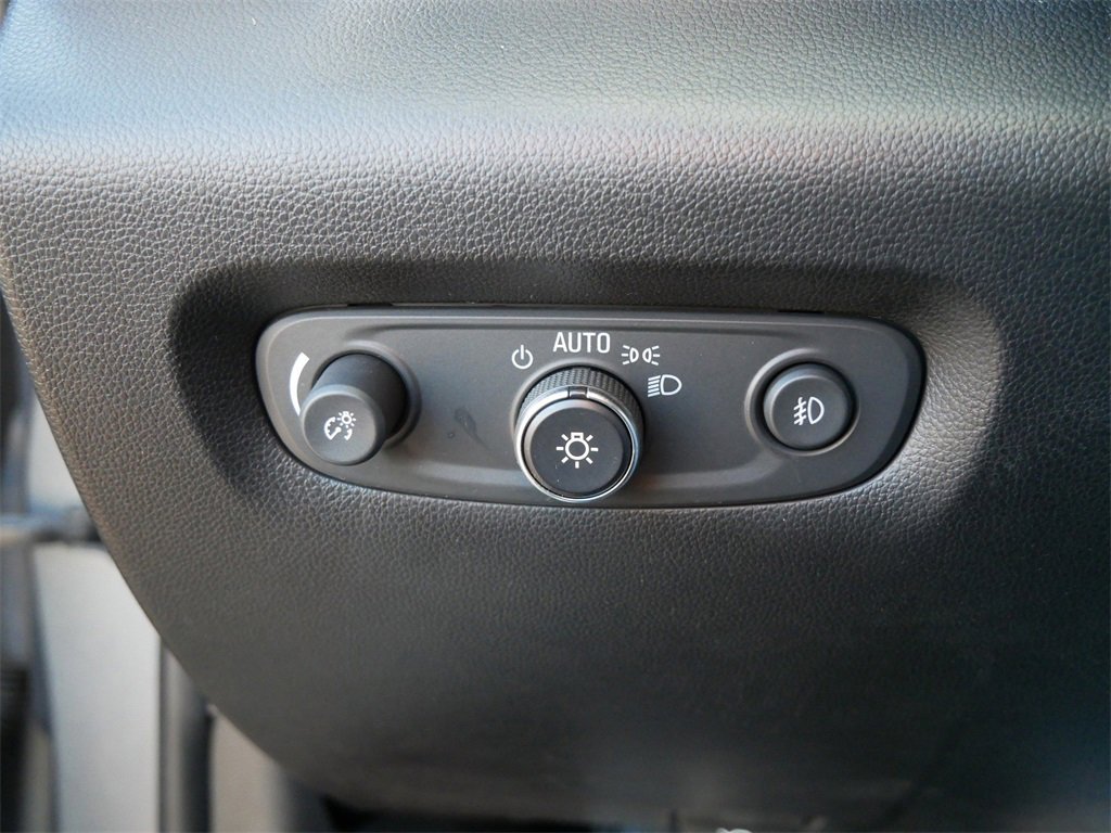 Used 2019 Chevrolet Traverse LT w/ LPO, Floor Liner Package image 28