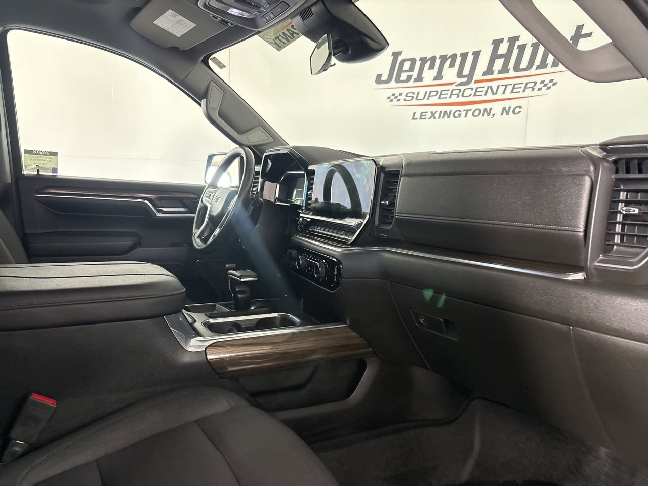 Used 2023 Chevrolet Silverado 1500 RST w/ Convenience Package II image 27