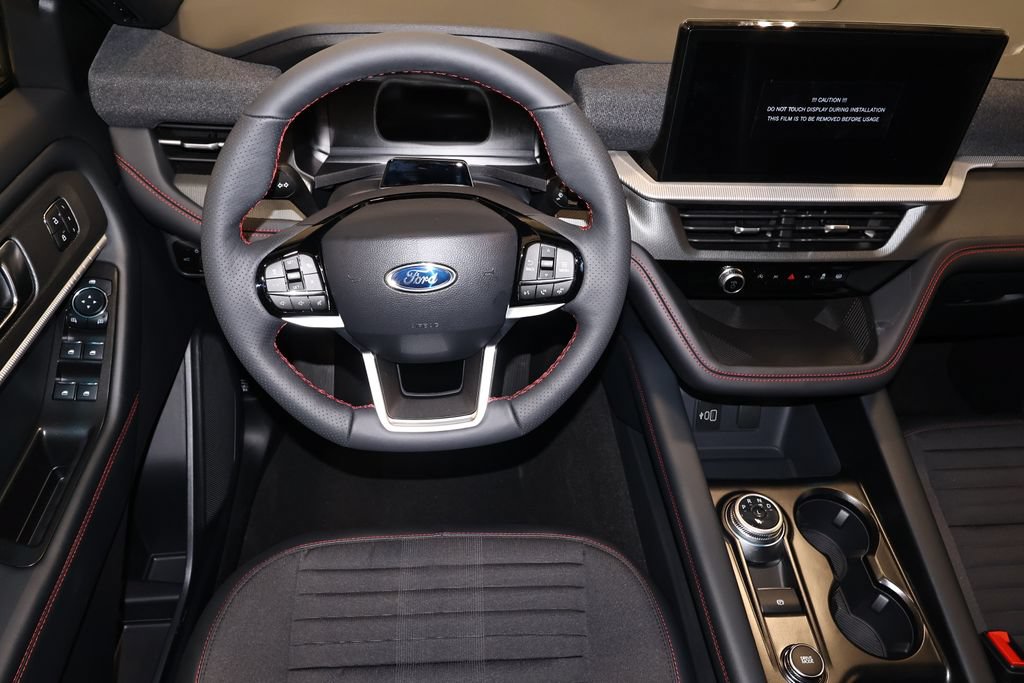 New 2026 Ford Explorer ST-Line w/ ST-Line Street Pack AWD/4WD image 20