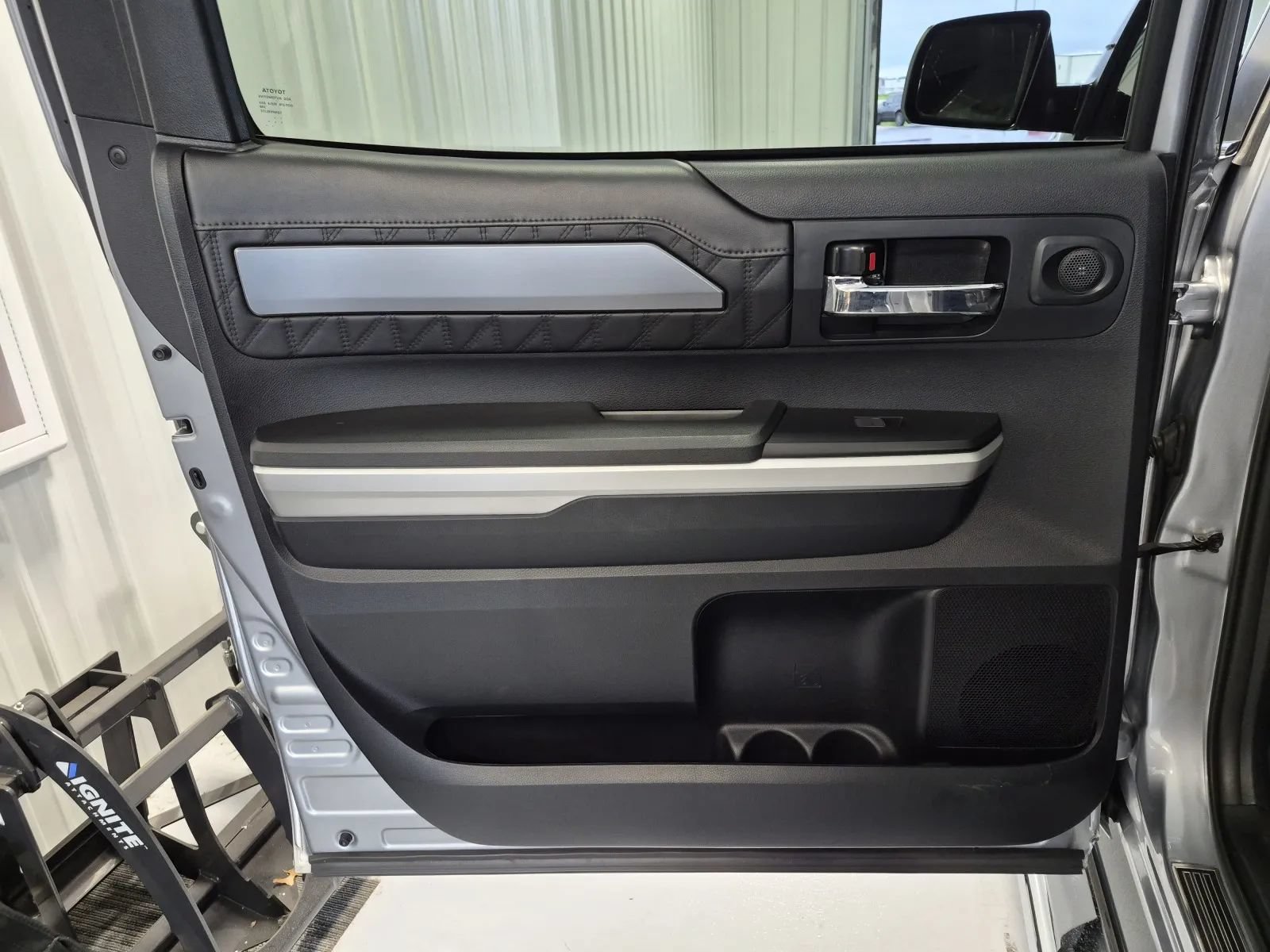 Used 2014 Toyota Tundra Platinum RWD image 12