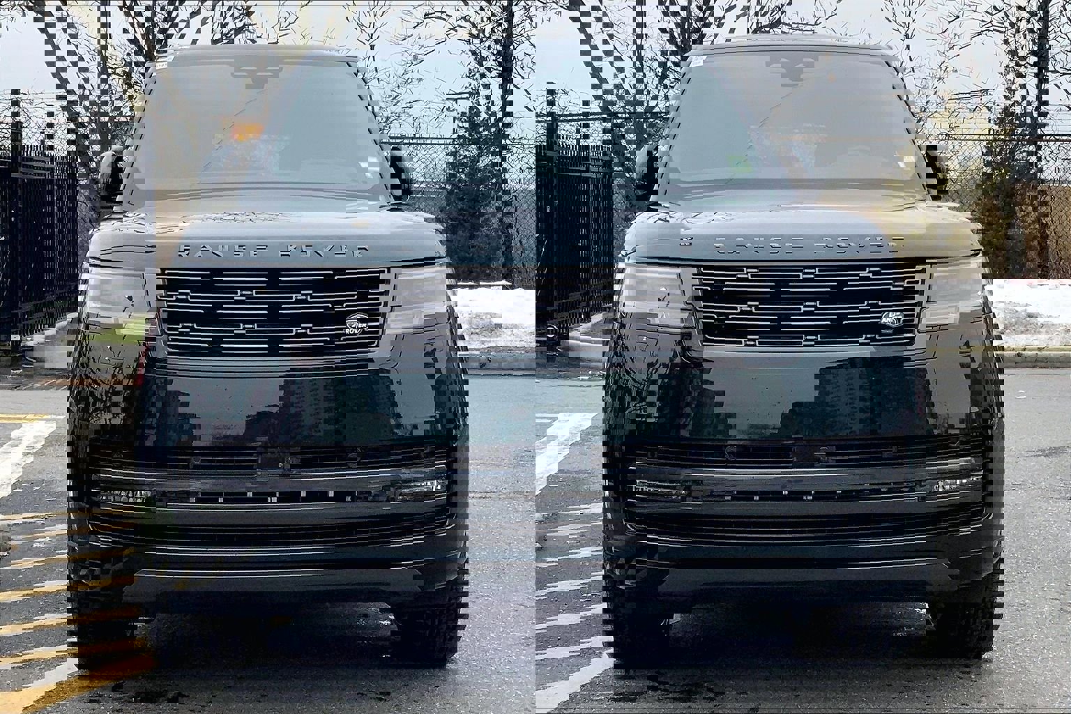 New 2026 Land Rover Range Rover SE image 3