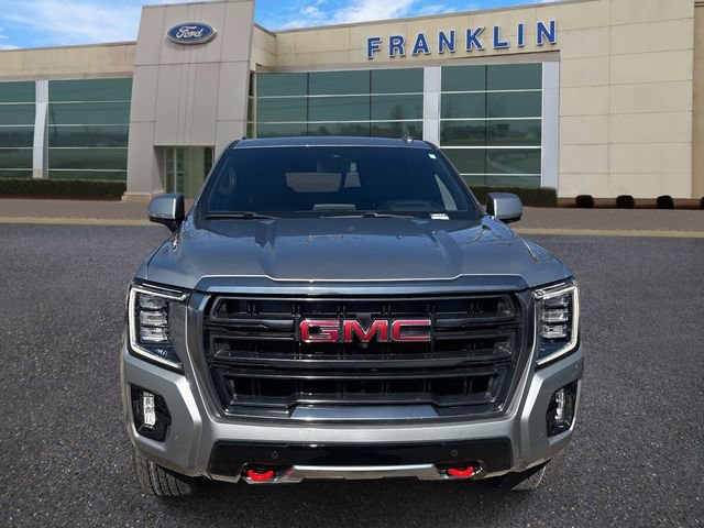 Used 2024 GMC Yukon AT4 w/ Technology Package image 2