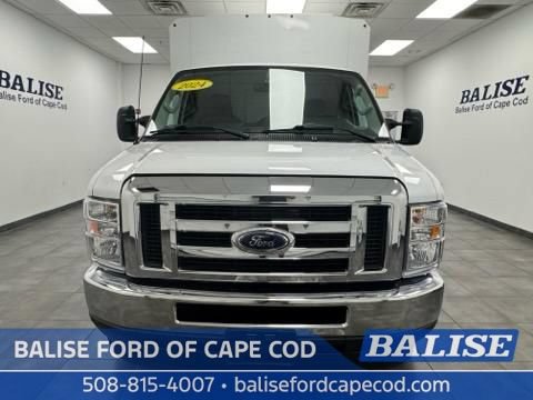 Used 2024 Ford E-350 and Econoline 350 Super Duty w/ Power Windows & Locks Group RWD image 2