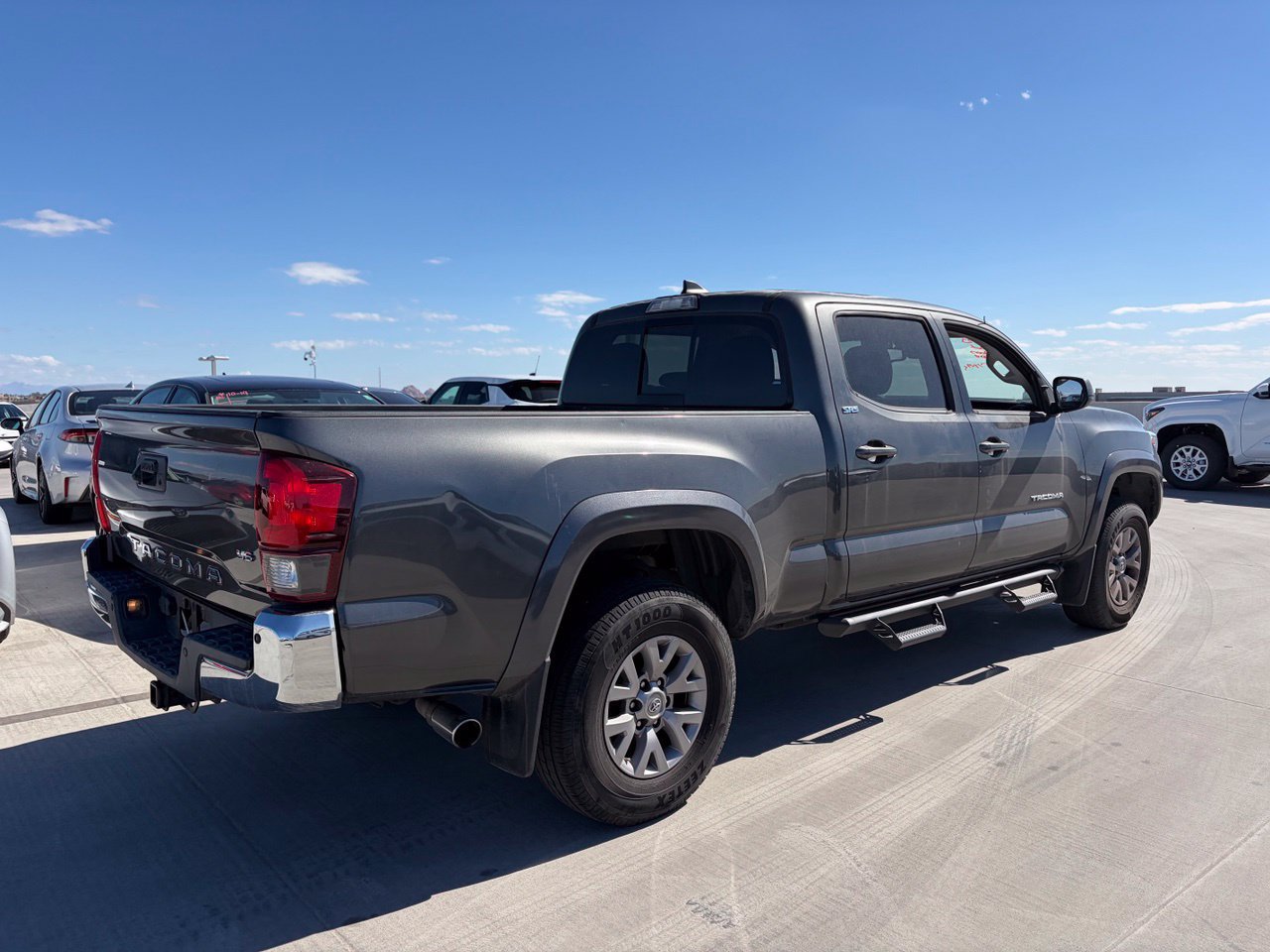 Used 2019 Toyota Tacoma SR5 RWD image 2