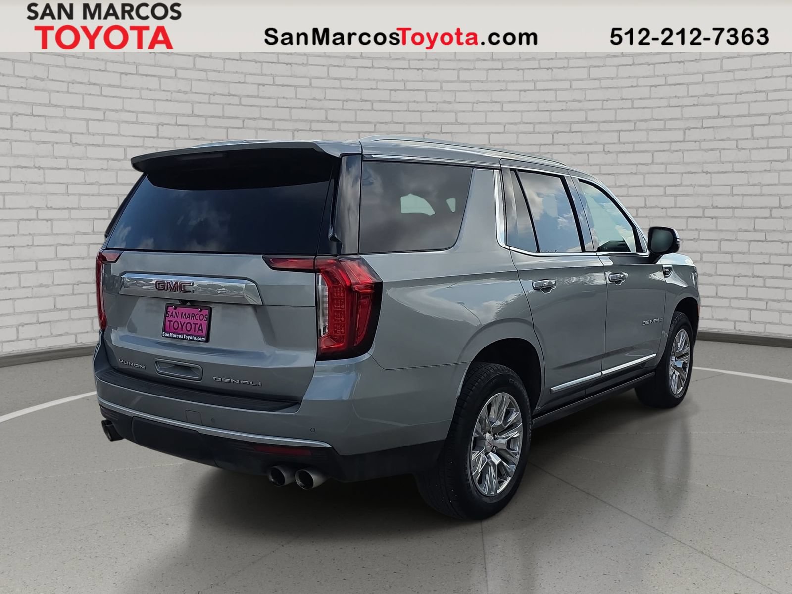 Used 2024 GMC Yukon Denali AWD/4WD image 6