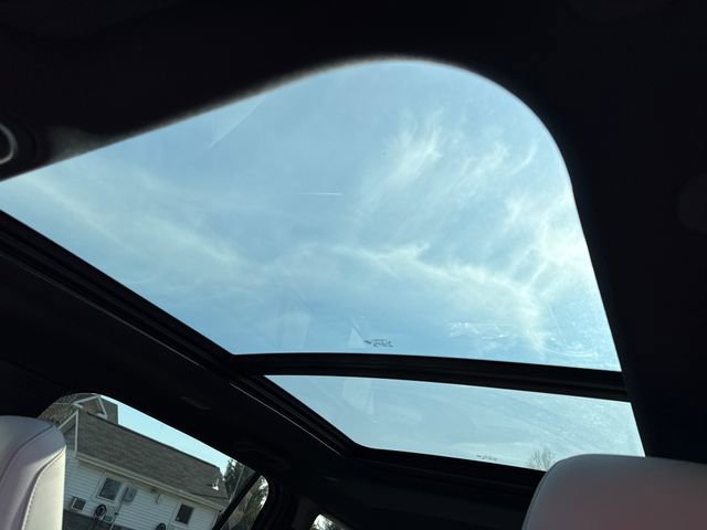 New 2026 Jeep Cherokee Limited image 17