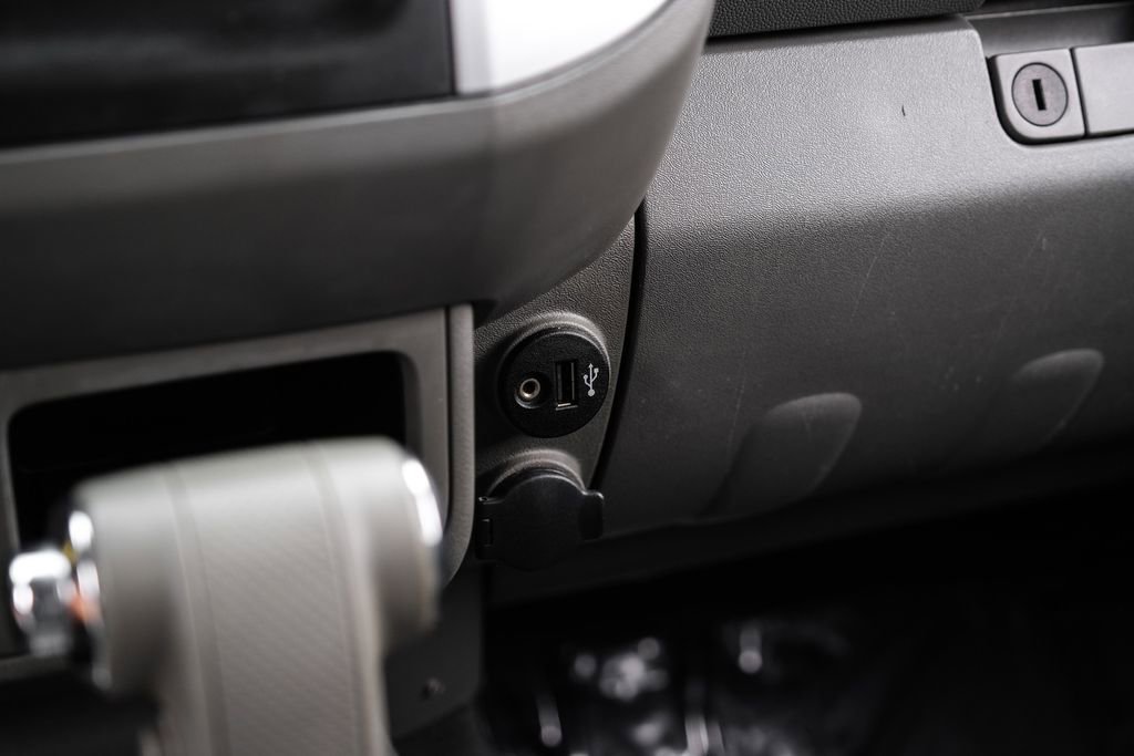Used 2019 Nissan Frontier Desert Runner RWD image 22