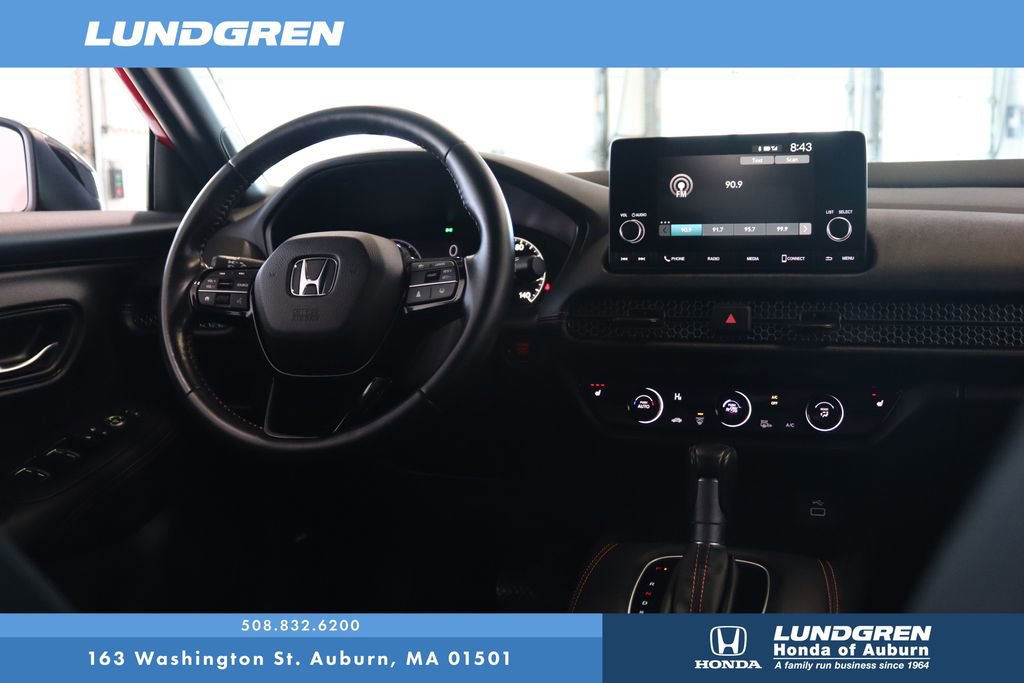 Used 2023 Honda HR-V Sport image 5