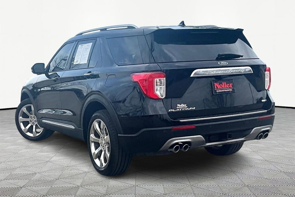 Used 2020 Ford Explorer Platinum w/ Premium Technology Package image 13