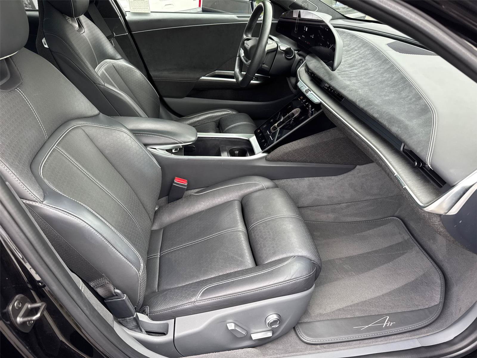 Used 2023 Lucid Air Grand Touring AWD/4WD image 16