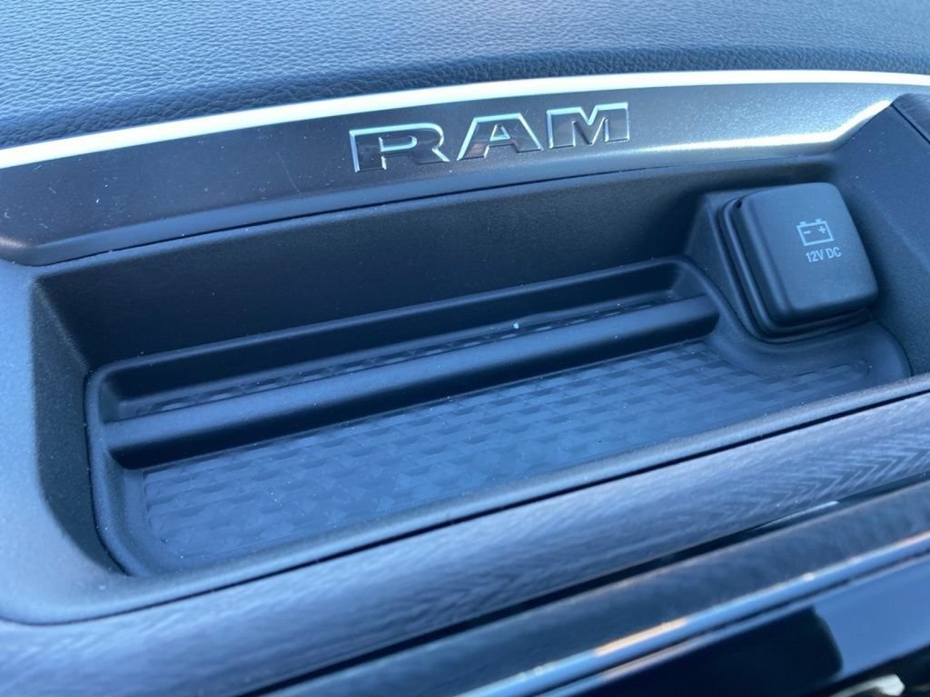New 2026 RAM 1500 Laramie w/ Night Edition AWD/4WD image 44