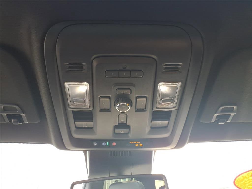 Used 2023 GMC Yukon Denali w/ LPO, Floor Liner Package image 26