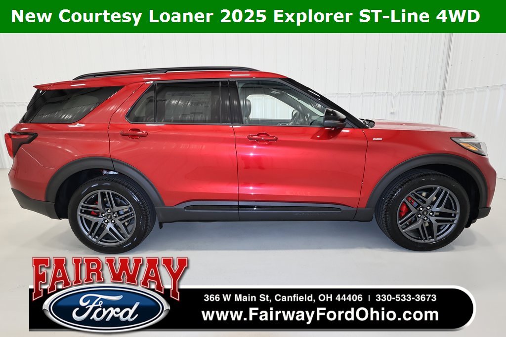 New 2025 Ford Explorer ST-Line w/ Premium Package