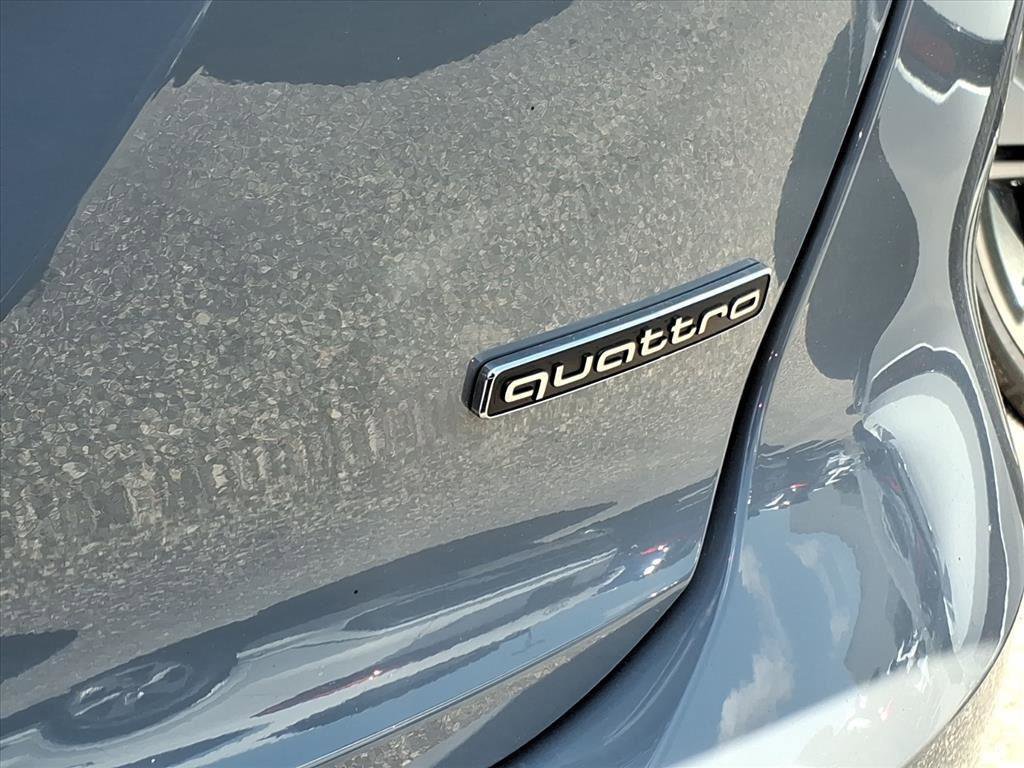 New 2025 Audi Q4 e-tron Premium Plus AWD/4WD image 30