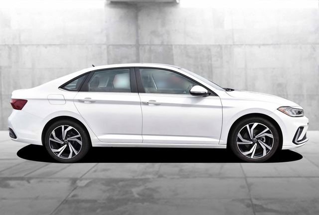 Used 2025 Volkswagen Jetta SEL image 5