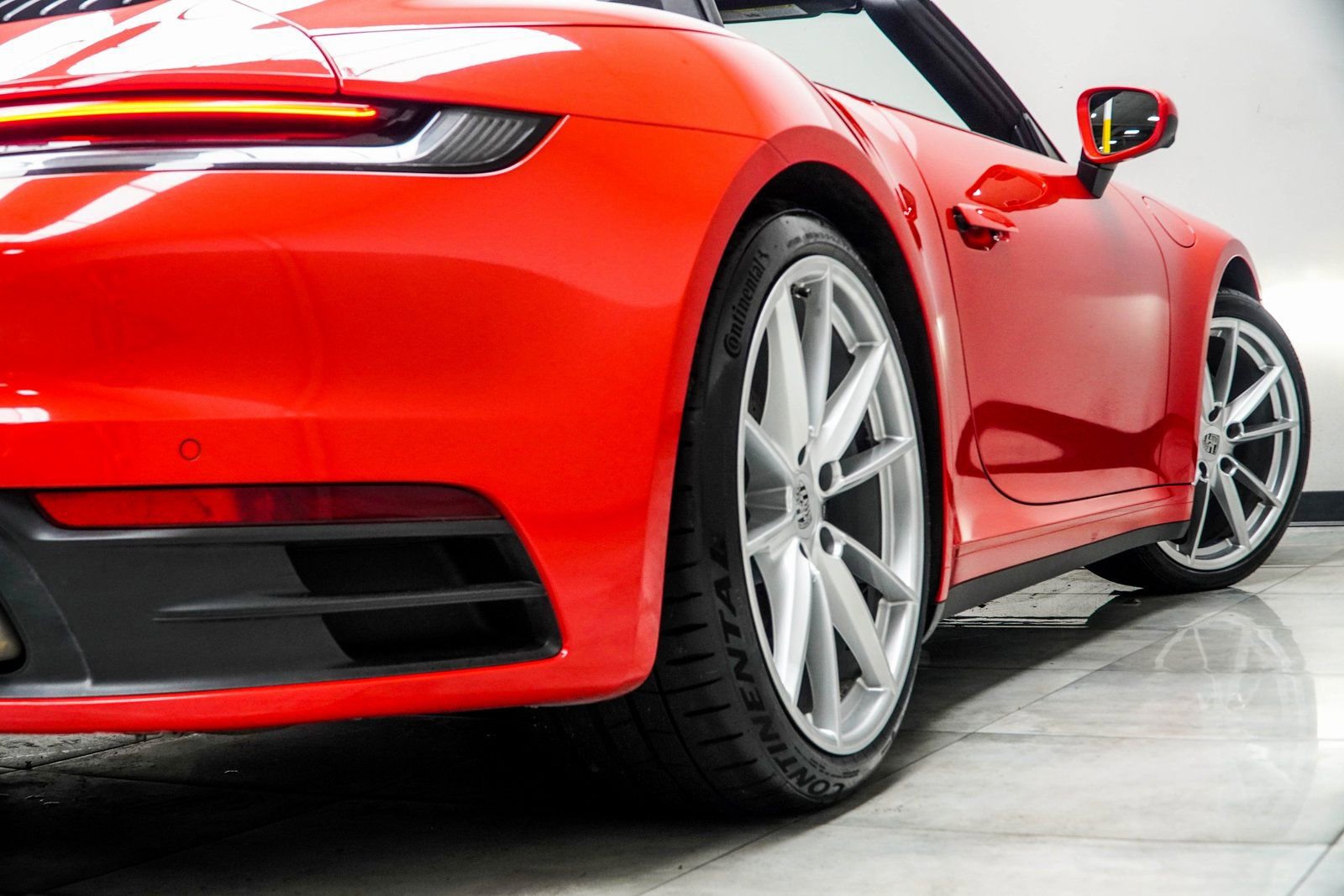 Used 2022 Porsche 911 Carrera w/ Premium Package image 19