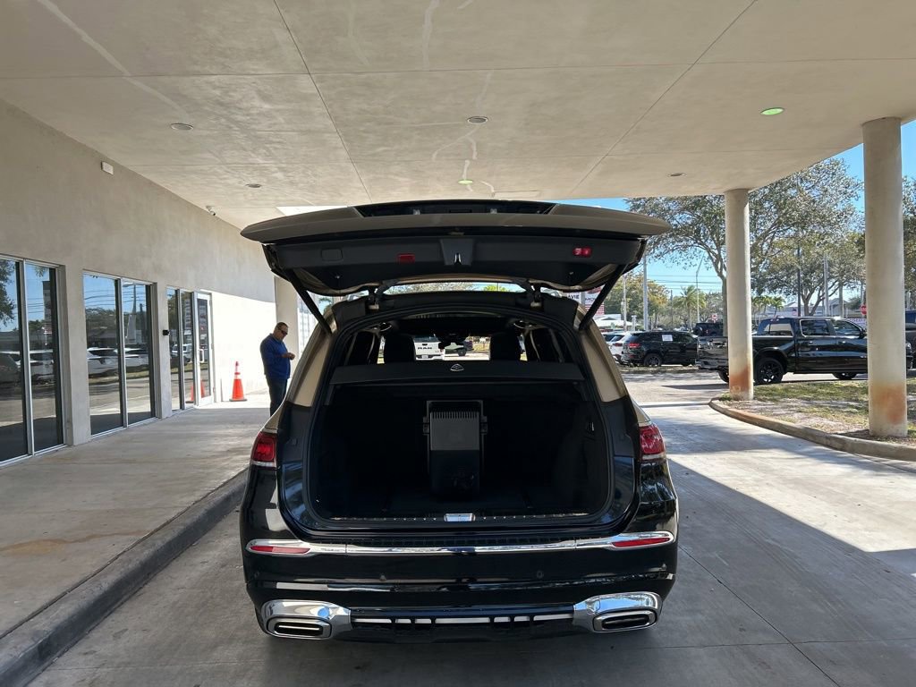 Used 2021 Mercedes-Benz Maybach GLS 600 4MATIC image 45