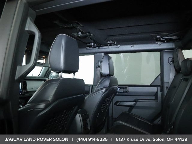 Used 2025 Ford Bronco Badlands AWD/4WD image 18