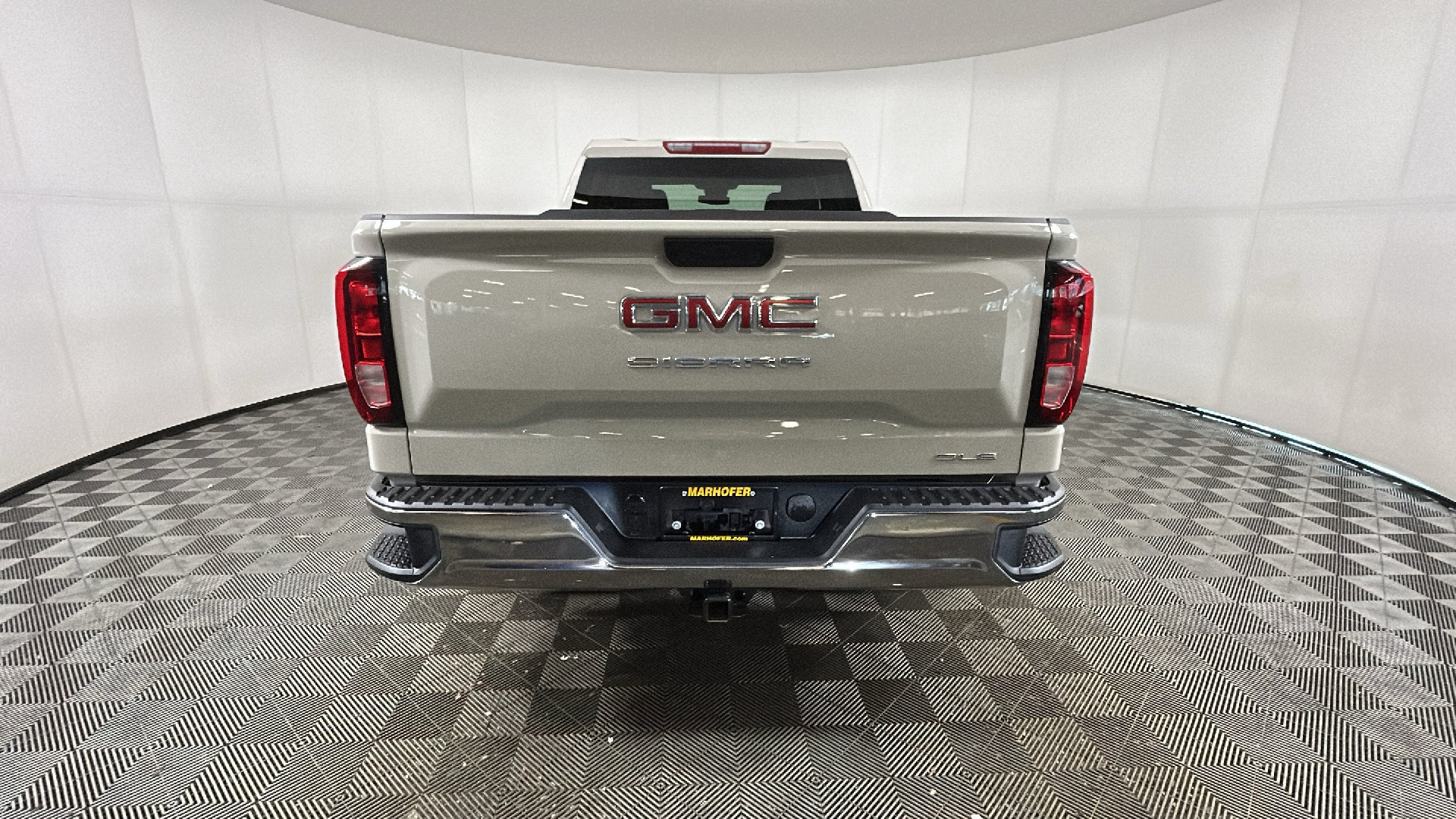New 2026 GMC Sierra 1500 SLE AWD/4WD image 4