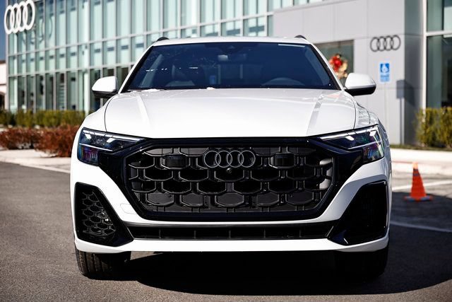 New 2026 Audi Q8 Premium Plus AWD/4WD image 11