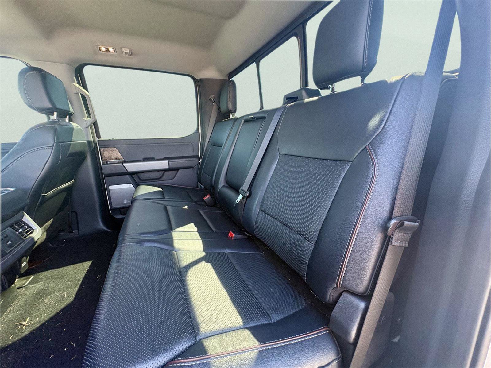Certified 2023 Ford F250 Lariat w/ Sport Appearance Package AWD/4WD image 10
