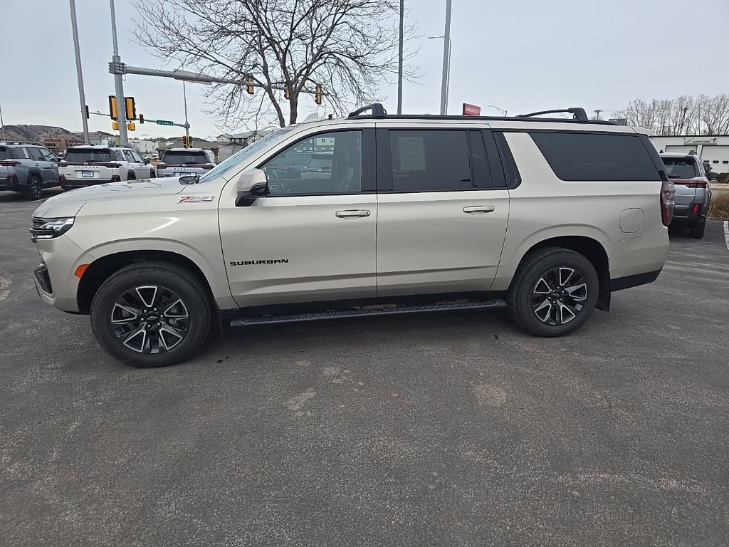 Used 2021 Chevrolet Suburban Z71 w/ Luxury Package AWD/4WD image 4